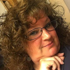 Meet your Posher, Deborah